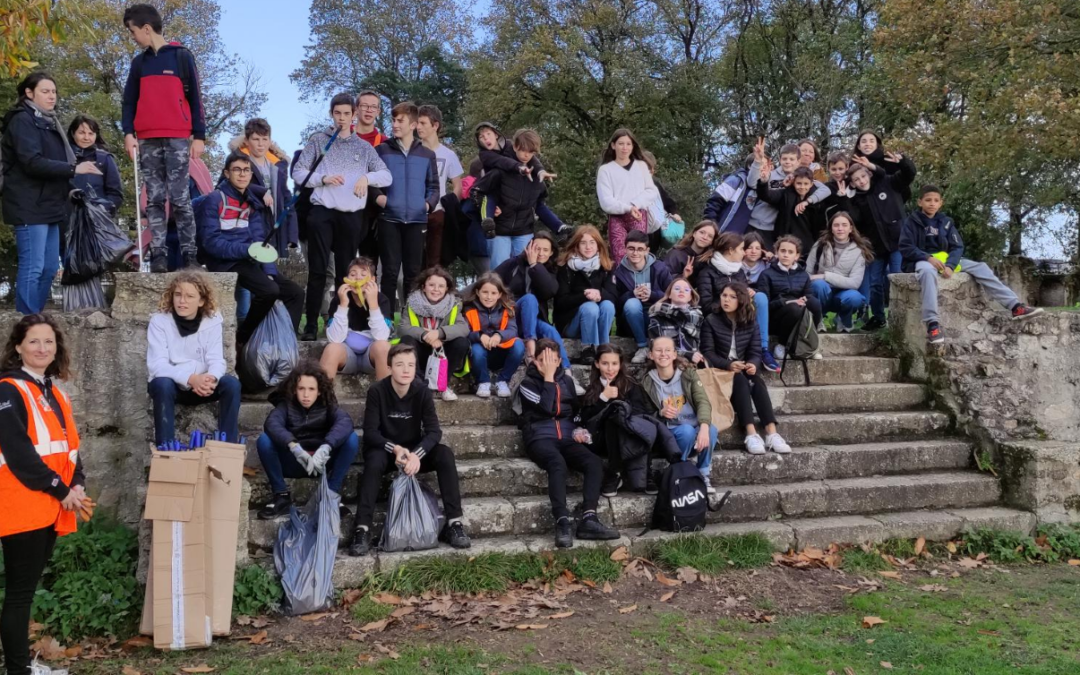 Marche verte dans le parc du Plessis